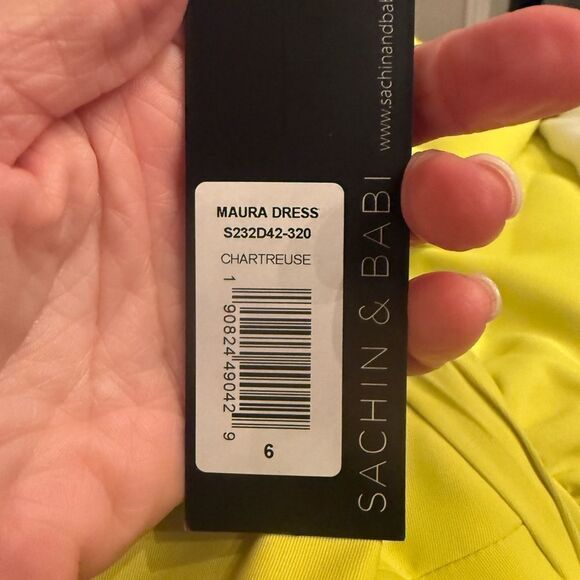 NWT Sachin & Babi Bubble Hem Split Corset Neon
Green Strapless Mini-B4/5 - Picture 10 of 10